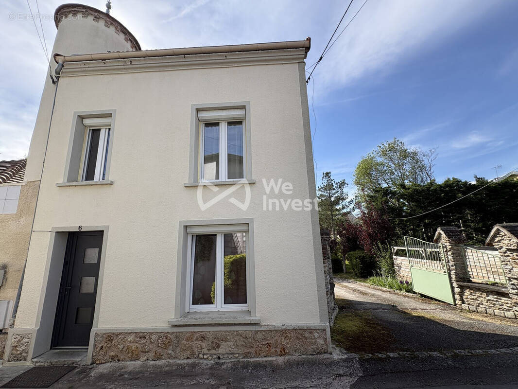 Maison à REBAIS