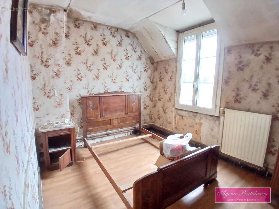 Maison à BRETEUIL