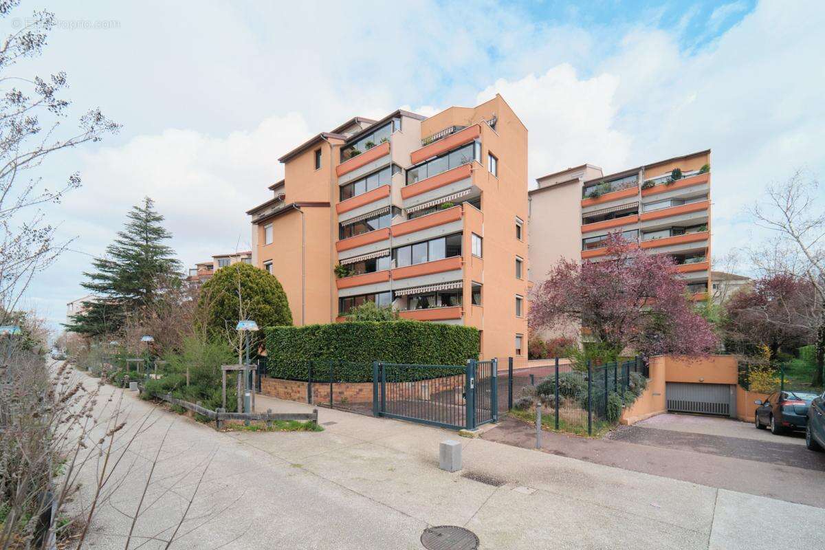 Appartement à LYON-7E
