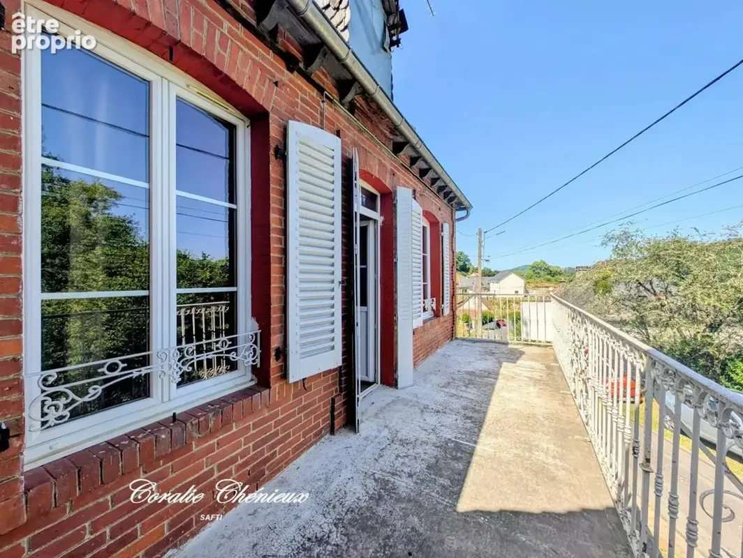 Photo 1 - Maison à YDES