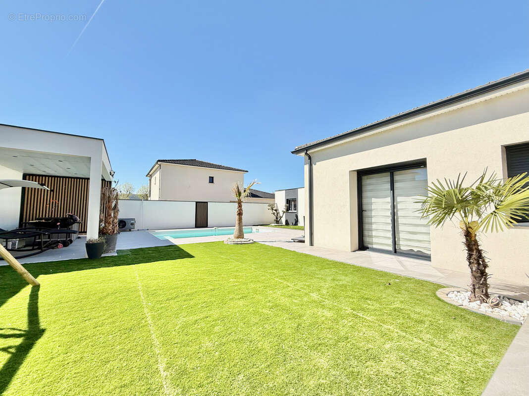 Maison à SAINT-RAMBERT-D'ALBON