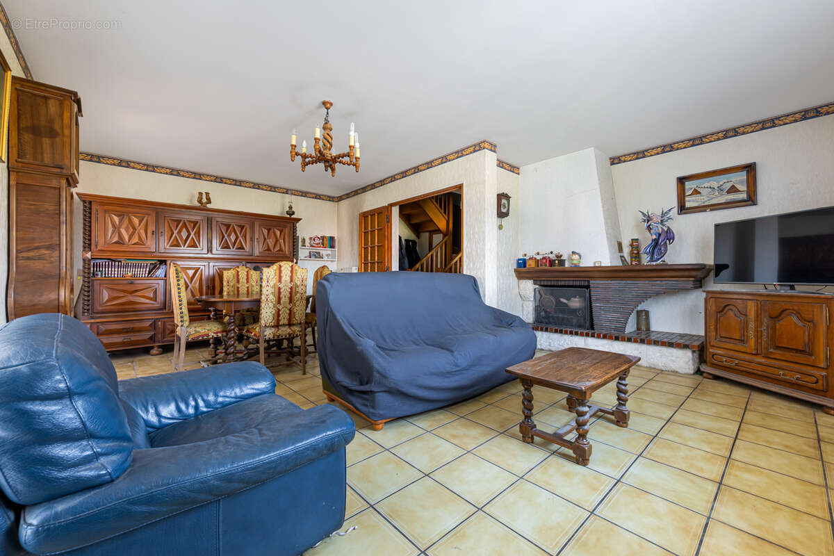 Propriété 7 pièces 183 m2 - photo 5