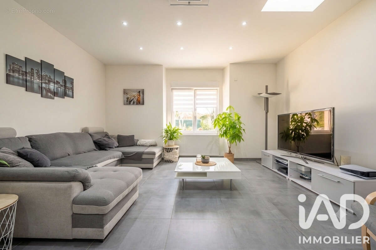 Photo 2 - Appartement à REHON