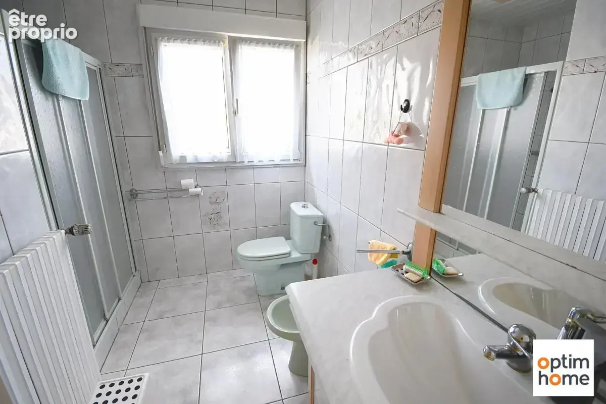 Maison de plain pied sureleve - vue degagee - terrain 12 ares 37 - photo 9