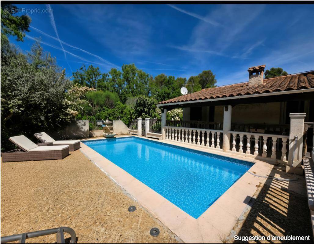 Maison à DRAGUIGNAN