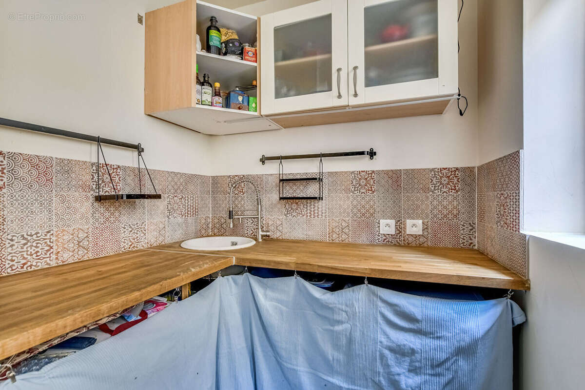 Appartement à PARIS-20E