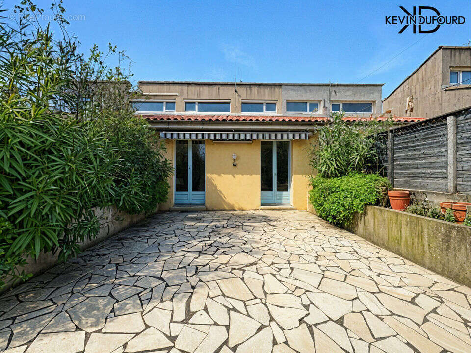 Maison à AUBENAS
