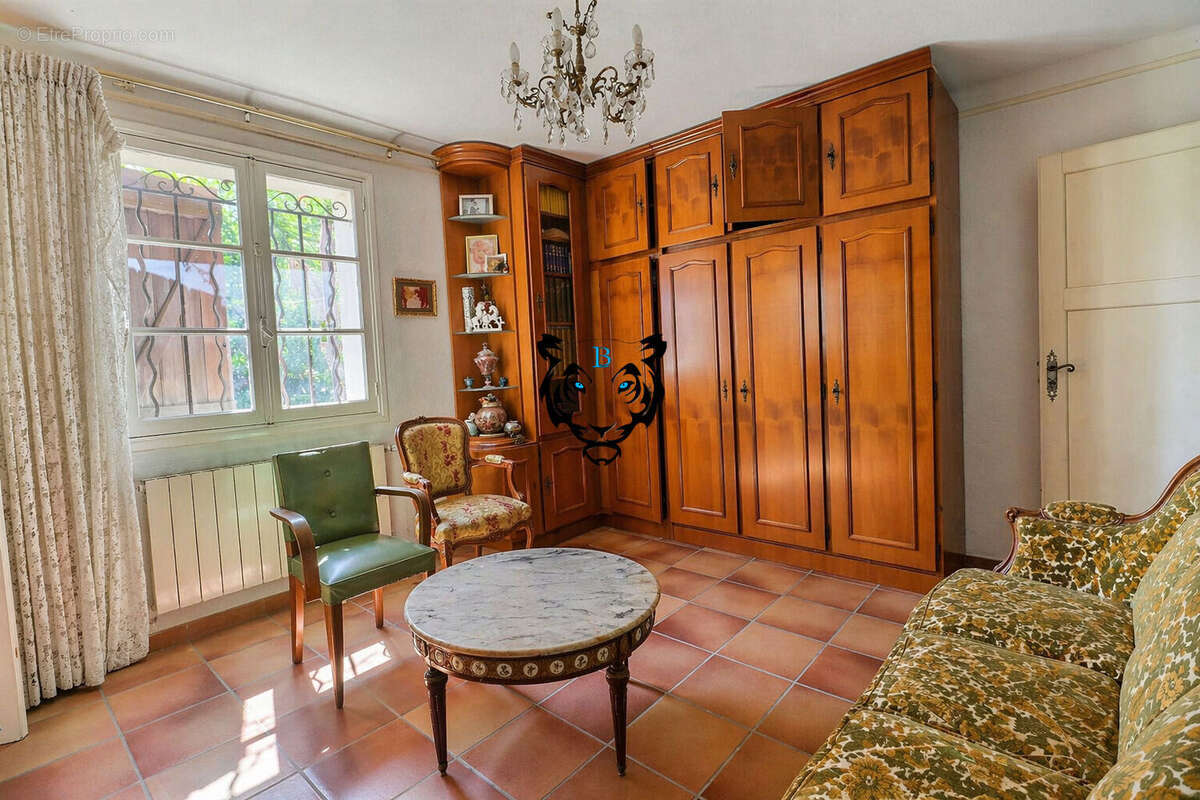 Maison à FREJUS