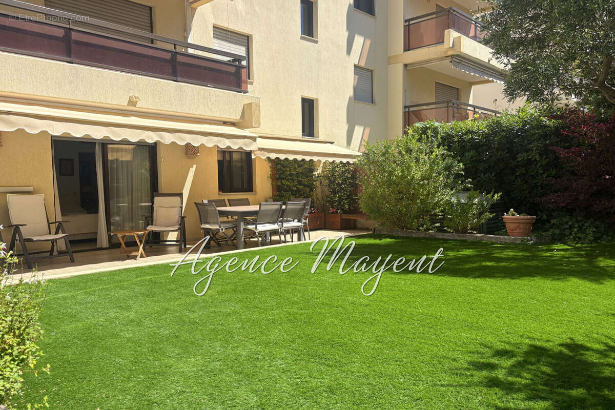 Appartement à CANNES