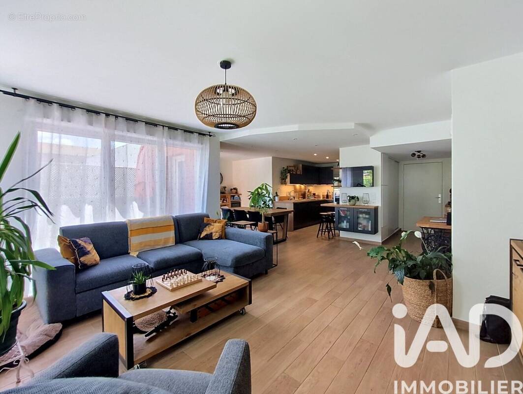 Photo 1 - Appartement à NEUILLY-SUR-MARNE