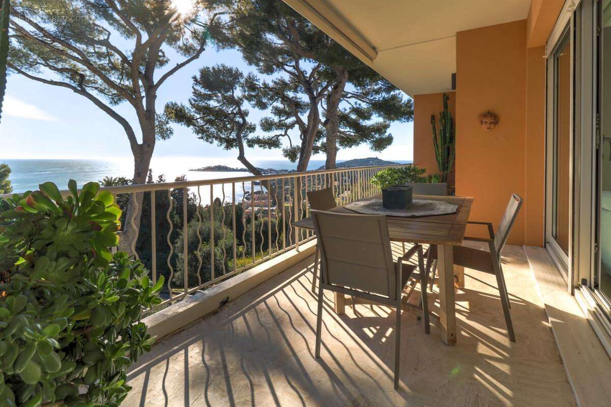 Appartement à VILLEFRANCHE-SUR-MER