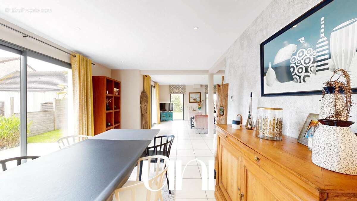 Maison à BRETTEVILLE-L'ORGUEILLEUSE