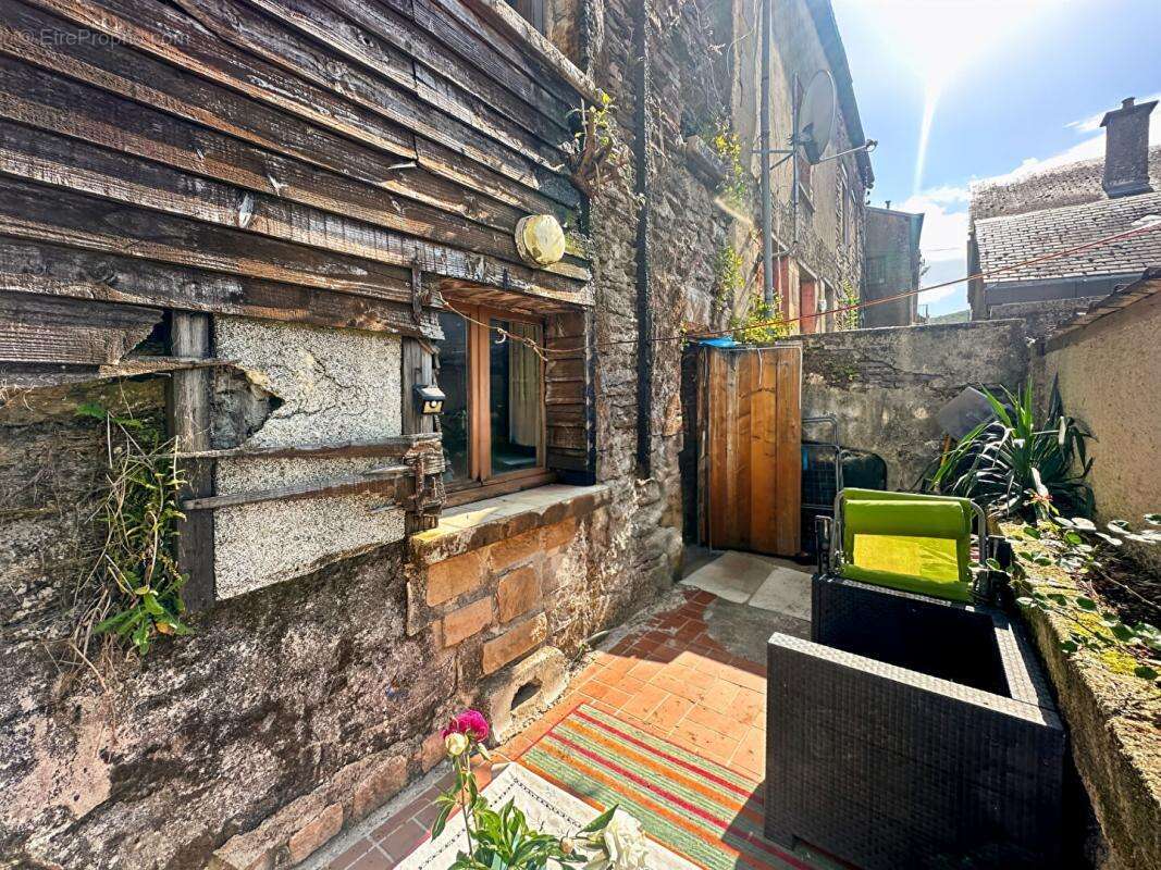 Maison à NOUZONVILLE