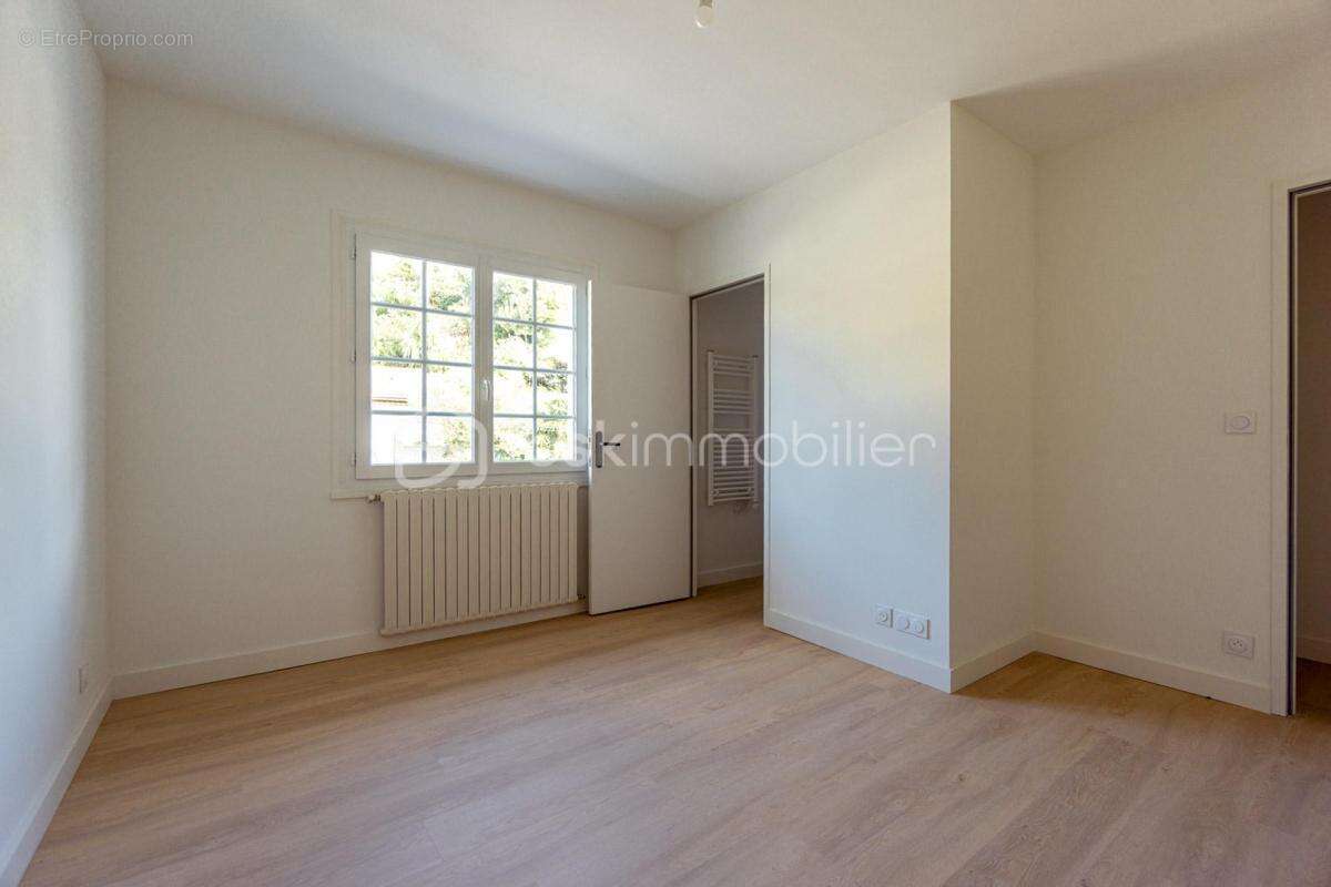 Saint Jean de Luz - Appartement T4 avec jardin - photo 11
