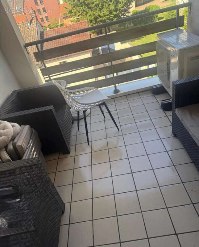 Appartement T3 - 84.17m² -  avec Terrasse et Places de parking privées - photo 4
