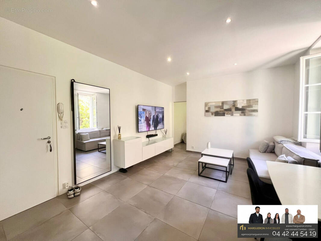 Appartement à CARRY-LE-ROUET