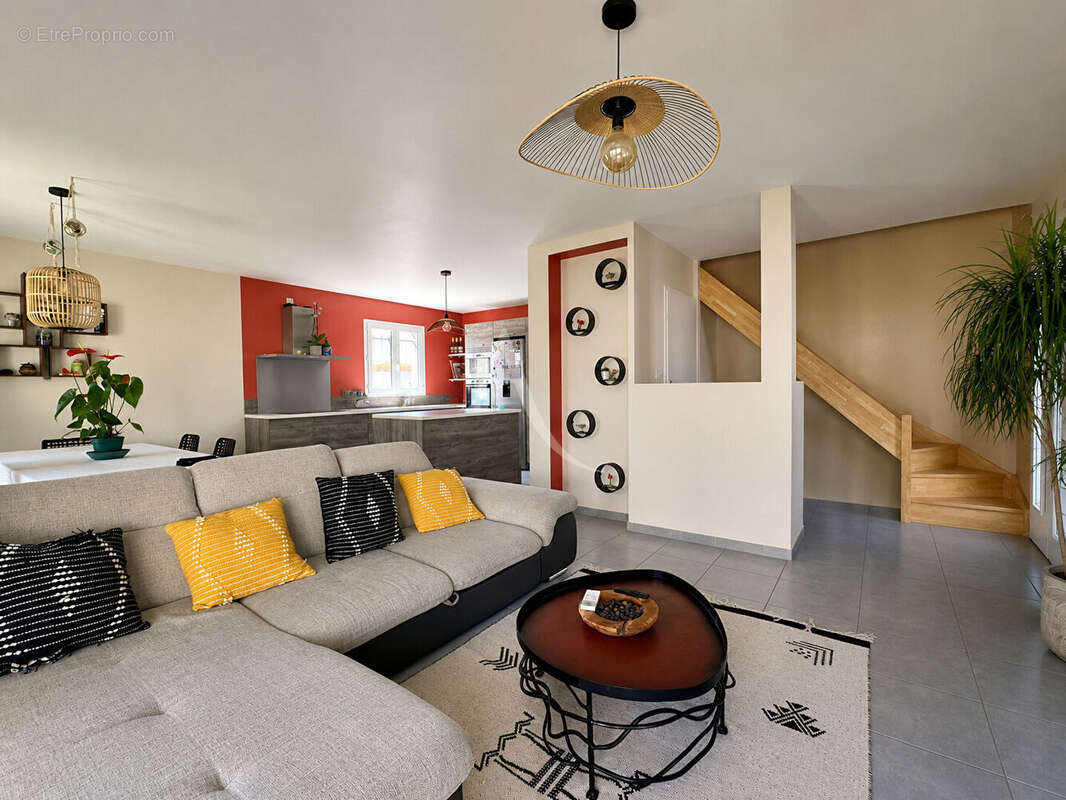 Jolie maison T4 proche du neuf ! - photo 2