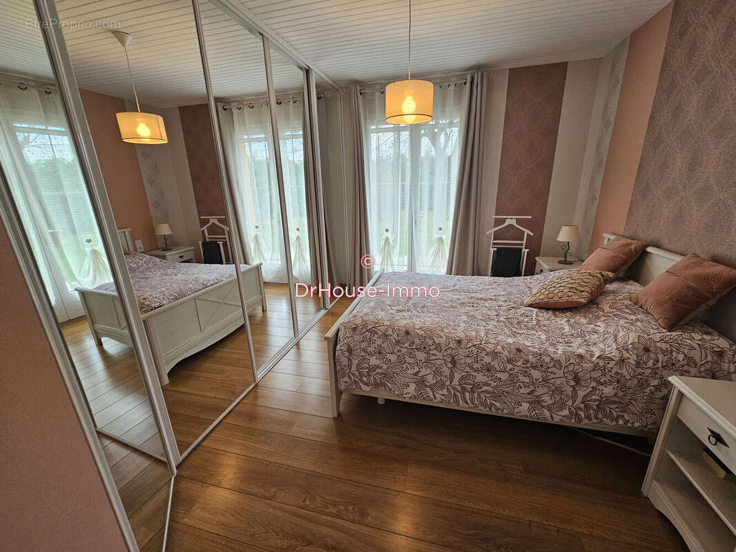 Maison 225 m² à Laboutarie  - photo 5