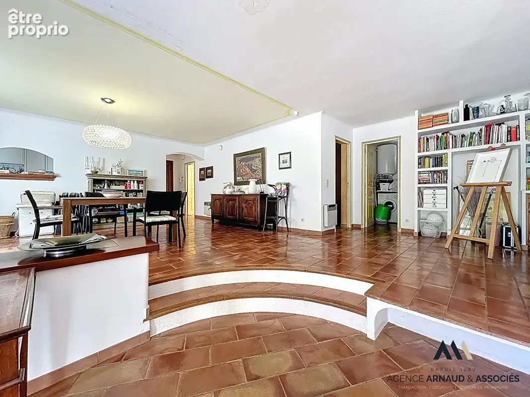 Magnifique maison (5 chambres) de plain-pied avec piscine - photo 6