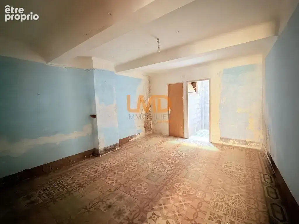 Maison de village 105 m2 T5 avec terrasse à Thuir - photo 7