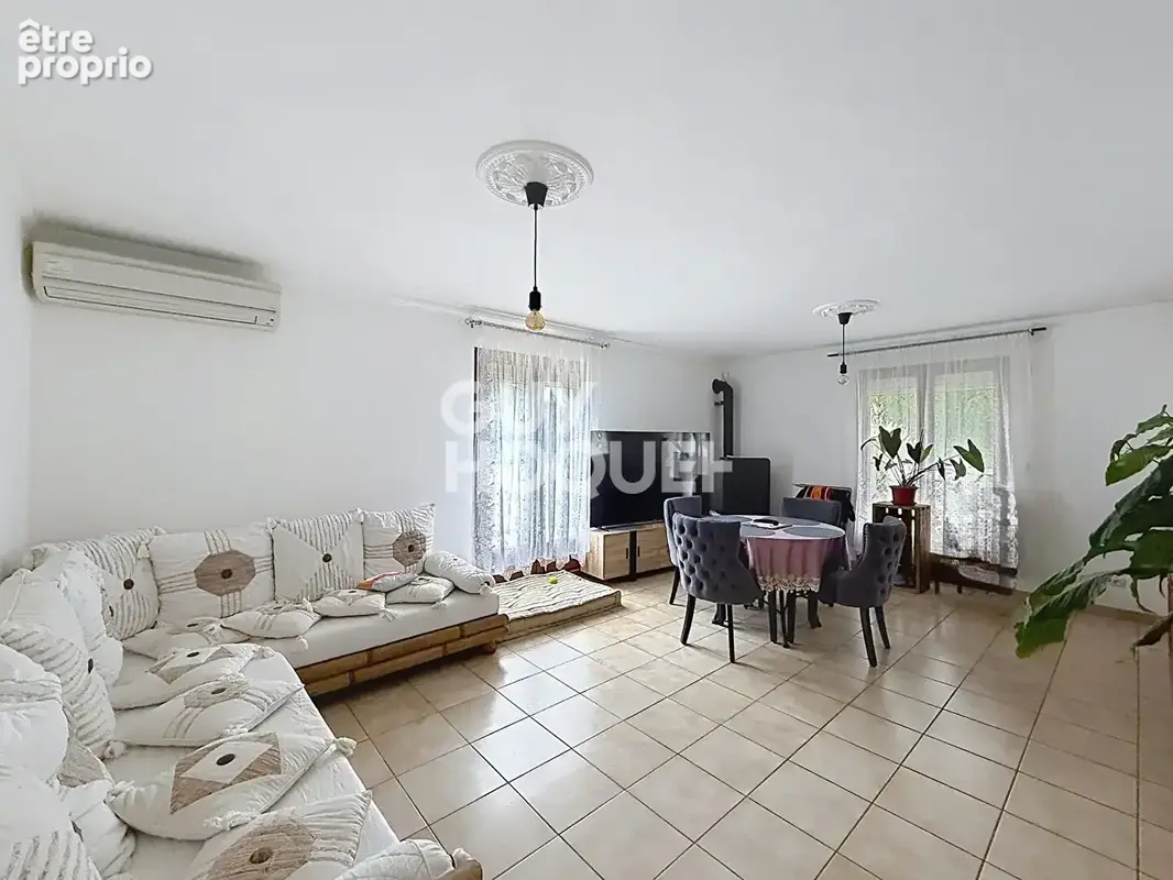 Cabestany - Villa de plain-pied T5 avec piscine sur 1075 M² de terrain - photo 3