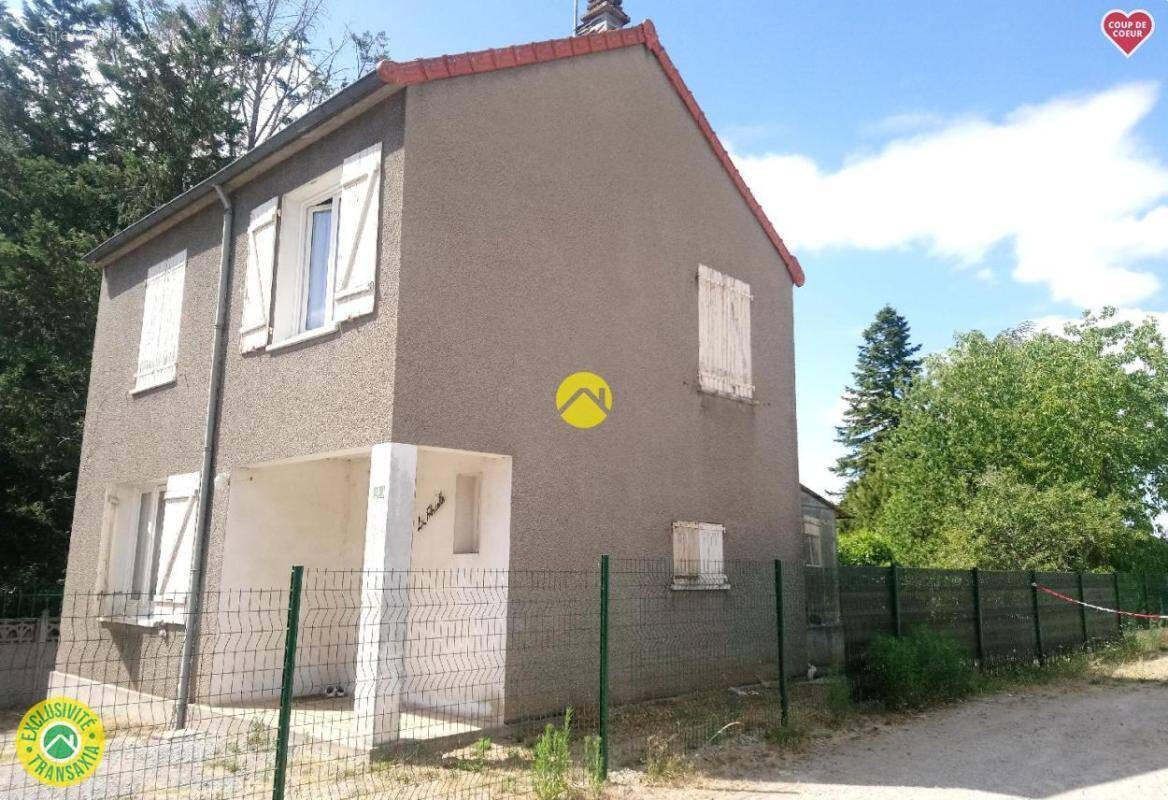 Maison à SAINT-AMAND-MONTROND