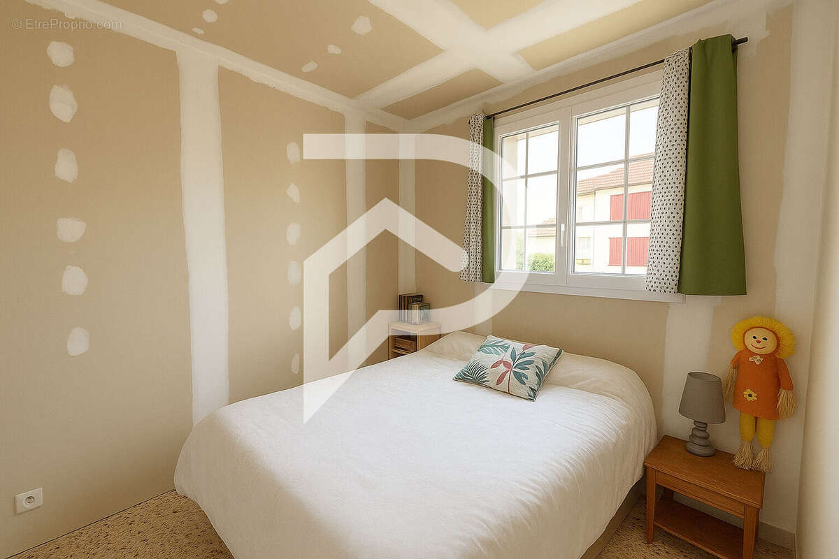 Maison à SAINT-CYPRIEN