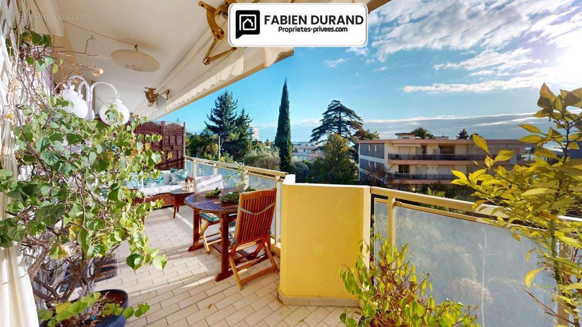 Appartement à CANNES