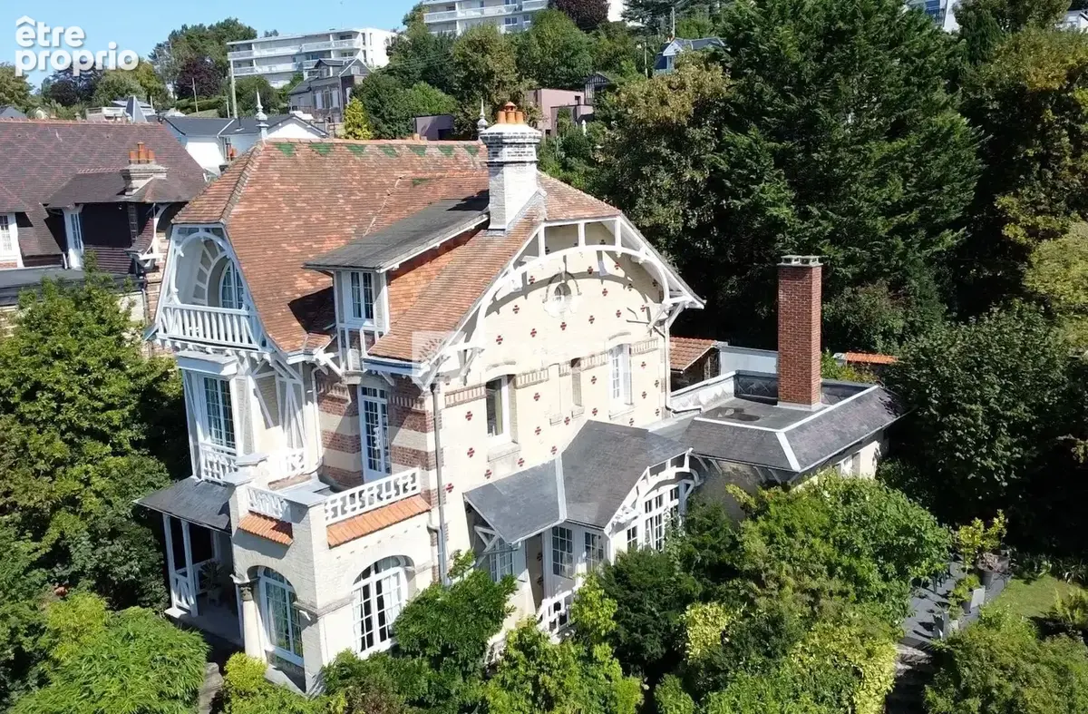 Photo Maison à Sainte-Adresse au prix de 1 150 000€