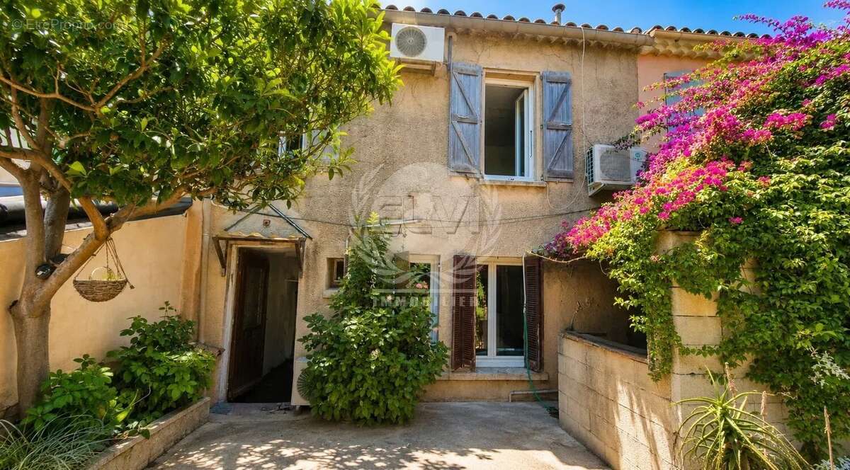 Maison de villa à Plan de la Tour - photo 11