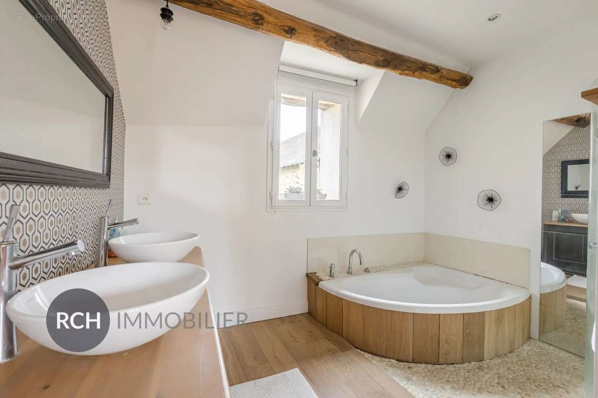 Maison à MONTFORT-L&#039;AMAURY