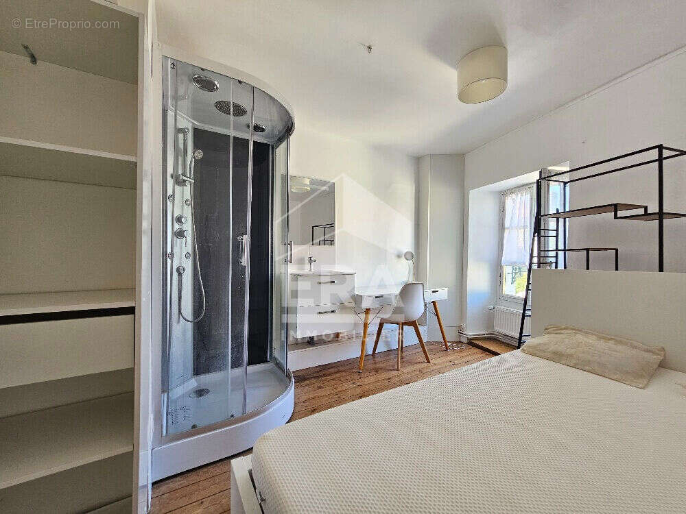 Maison à LA COURONNE