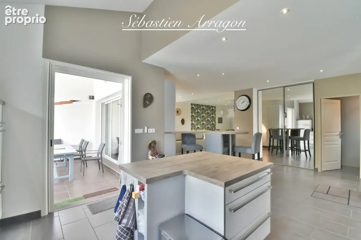 Villeneuve-sur-lot – belle maison familiale rénovée avec piscine, jardin et aucun travaux à prévoir - photo 5