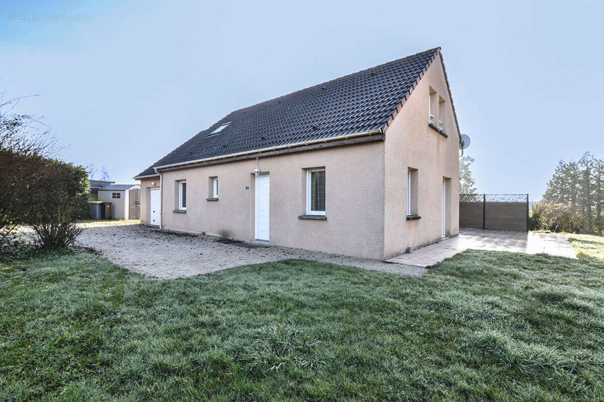 Maison à MARNAY