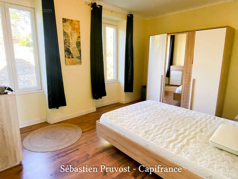 Maison à LA COQUILLE