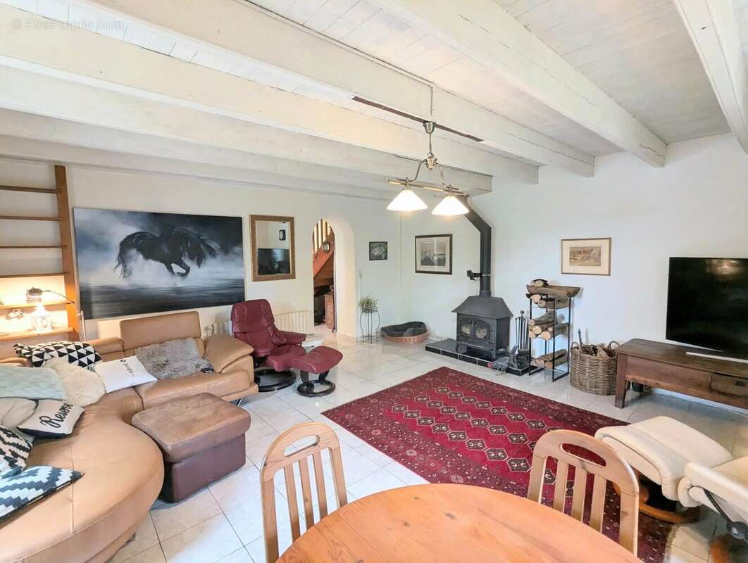 Maison à L'HERMENAULT