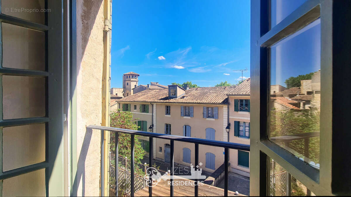 Appartement à UZES