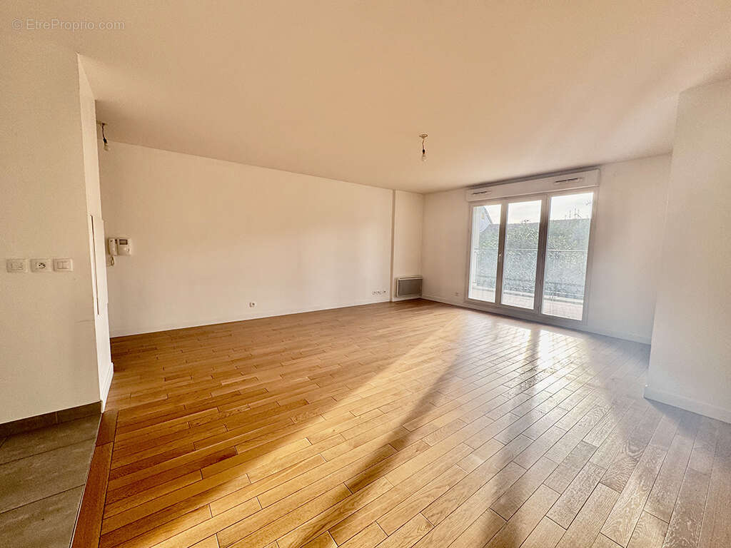 Appartement 76 m² à Le Perreux-Sur-Marne  - photo 2