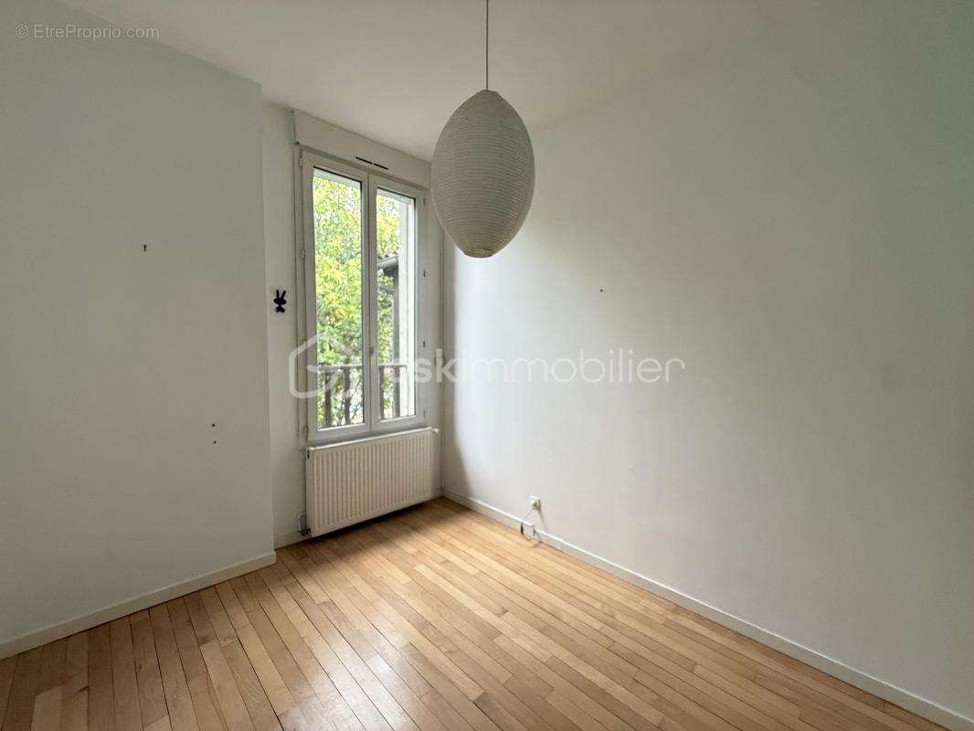 Toulouse – Boulevard de la Gare – Appartement T4 de caractère de 97 m² avec boxe - photo 10