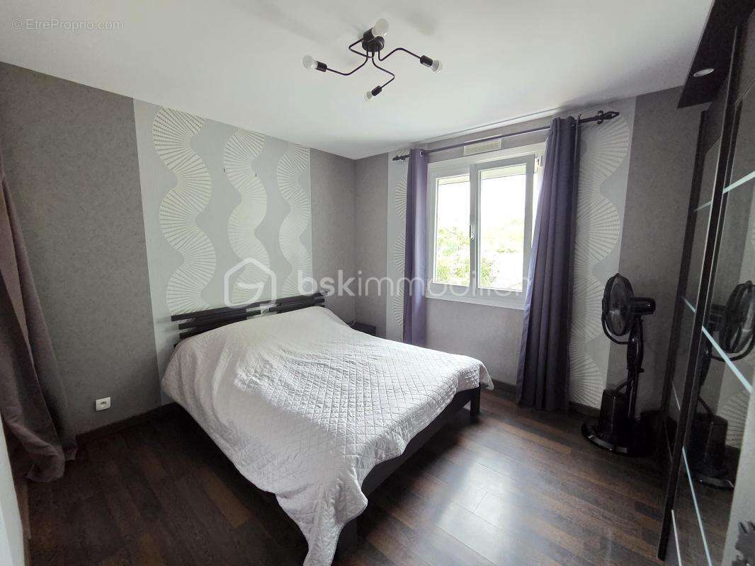 Magnifique Pavillon de plain pied de 143m² à Saint Léger le Petit - photo 24