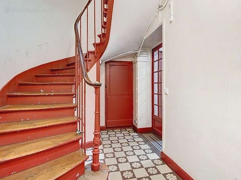 Appartement à PARIS-20E