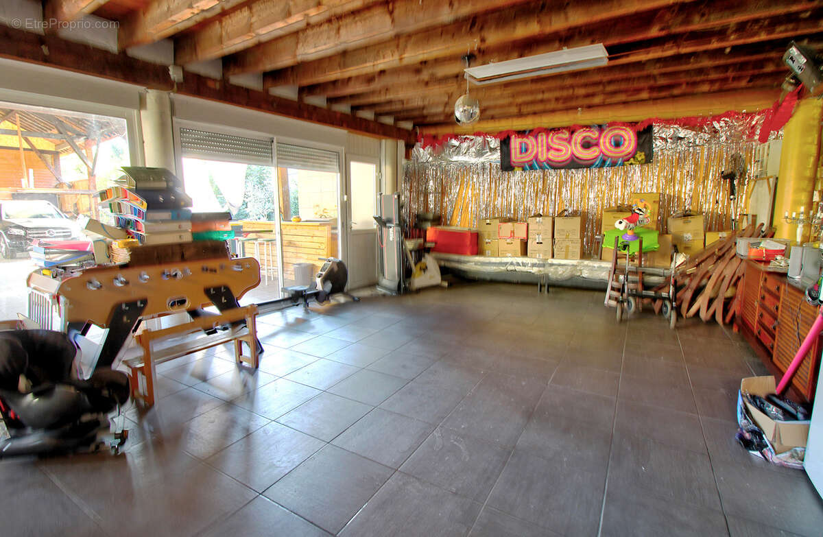 Maison à VENISSIEUX