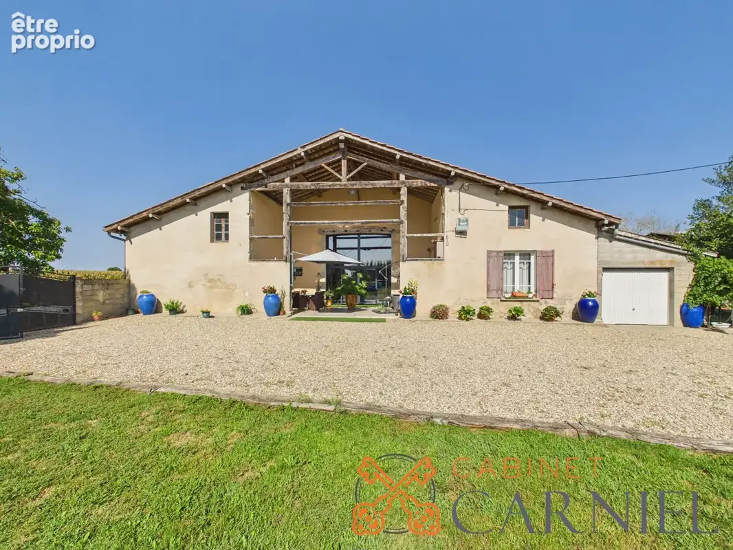 Virazeil   propriété 2,76 ha pour chevaux   maison + t3 indépendant   boxes & dépendances - photo 3