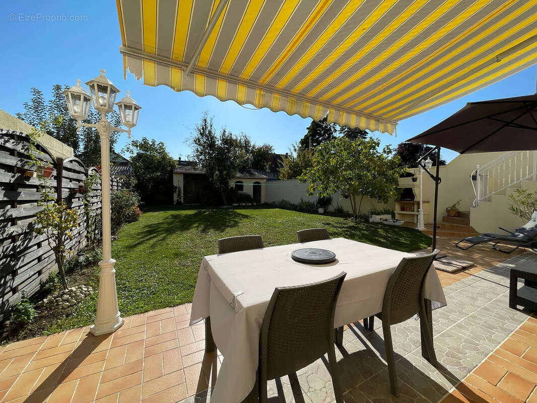 Maison à MITRY-MORY