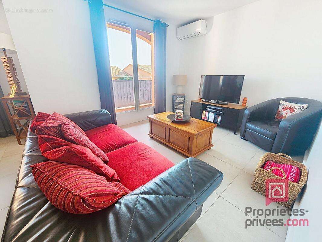 Maison à ROQUEBRUNE-SUR-ARGENS