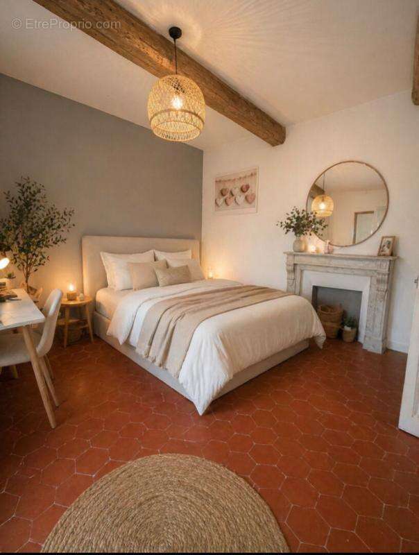 Maison à VILLENEUVE-LES-BEZIERS