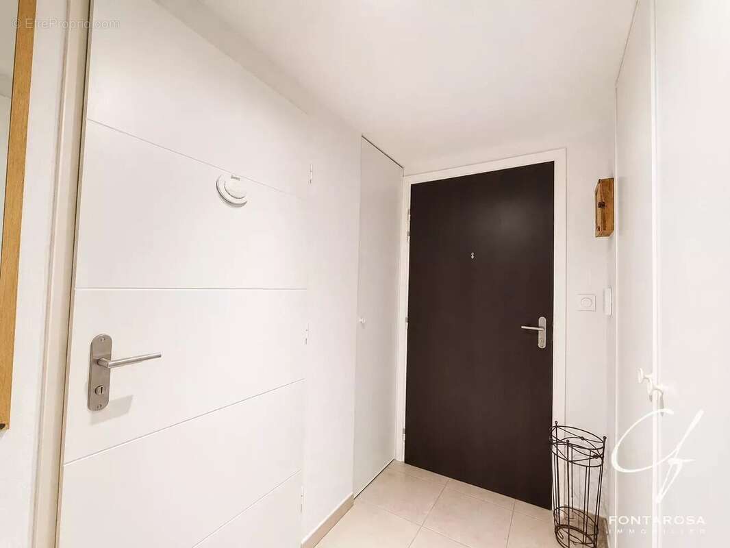 VIDAUBAN Appartement Garage 2 pièces 40m² Rez de Jardin - photo 6