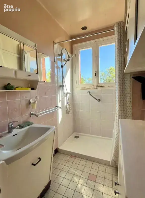 Maison  5 pièce(s) 95 m2 - sur Sous-sol 82m² - Terrain de 1607m² - photo 12