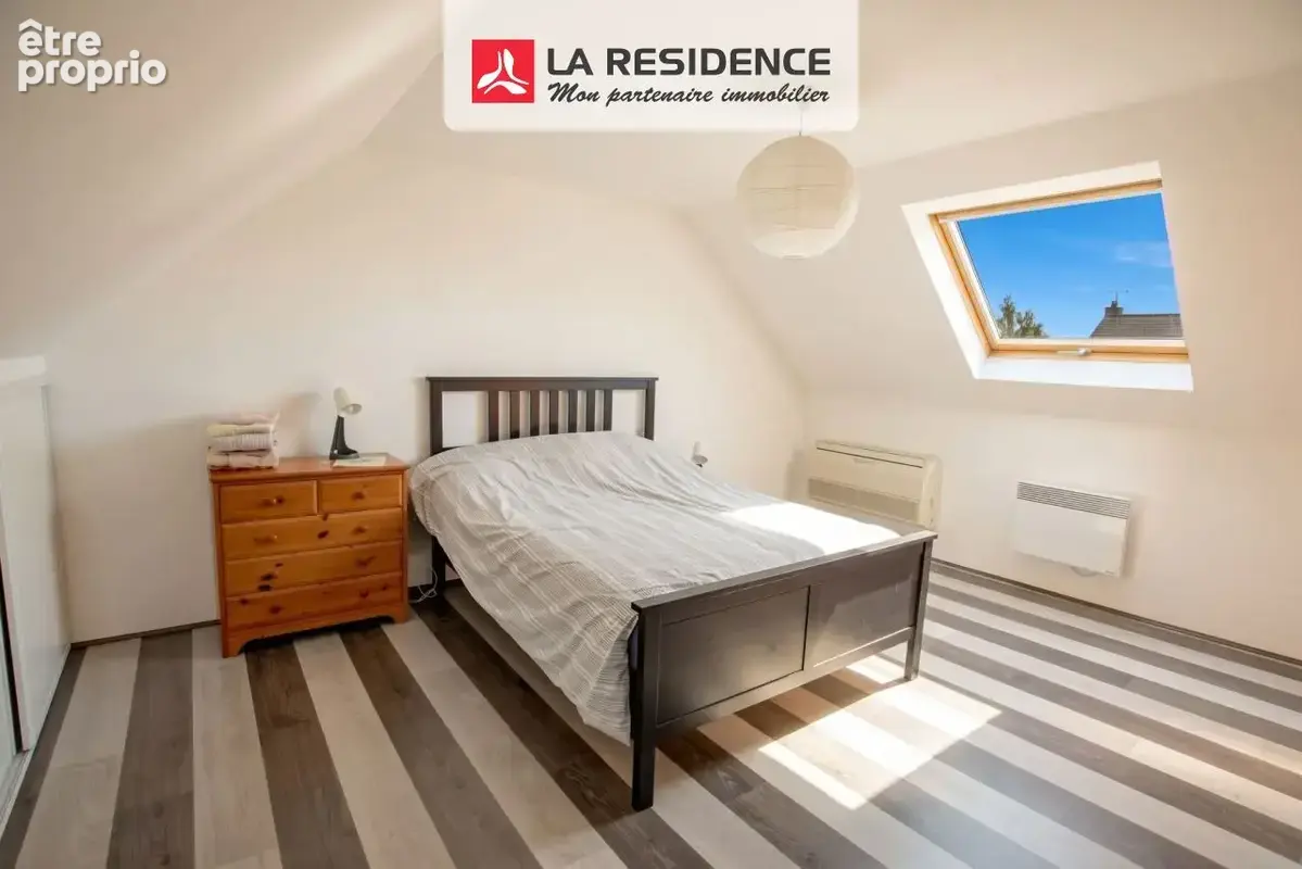 Maison 9 pièces 175 m² à vendre à Le Mesnil-Saint-Denis (78320) - photo 6