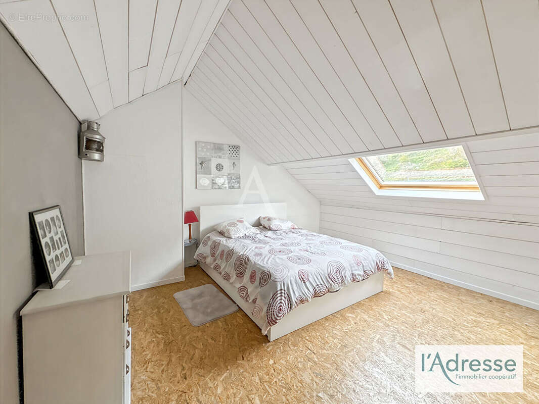 Maison à ELBEUF-SUR-ANDELLE